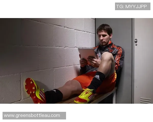 球星同款足球推荐 足球爱好者必备的明星装备大全