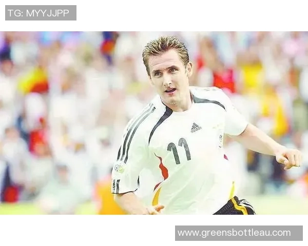 全球足球进球排行榜：各大球星进球数对比与历史排名解析