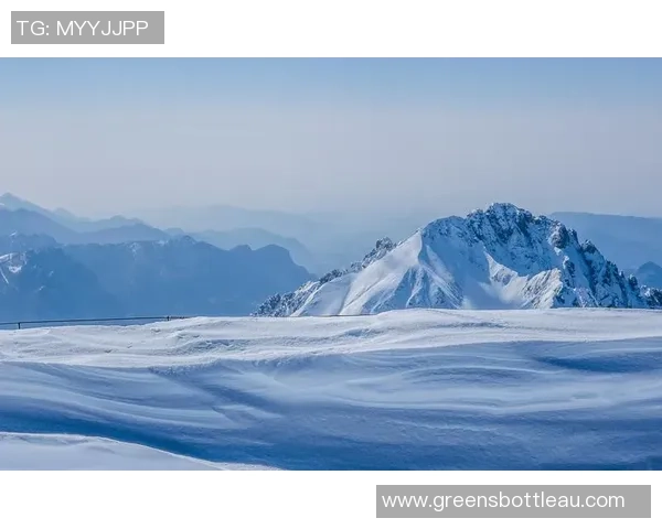 热血拼搏奋勇向前的励志足球明星高清唯美桌面壁纸精选